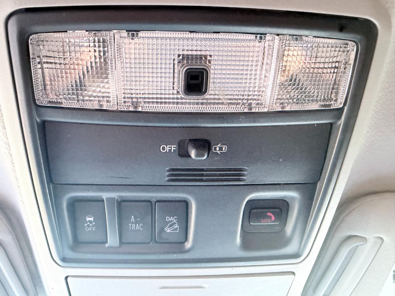 Toyota 4Runner SR5 4WD (Natl) 2023