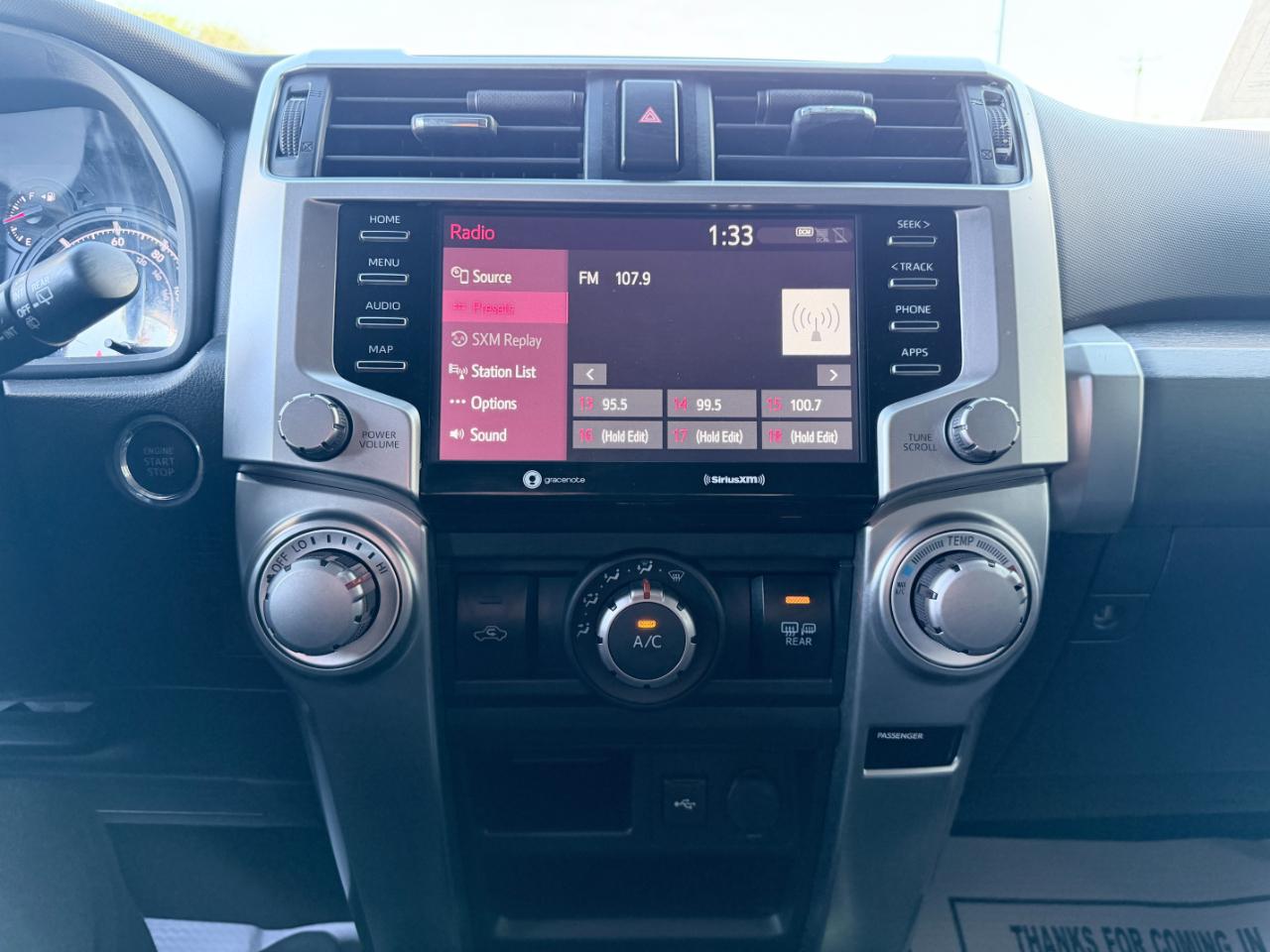 Toyota 4Runner SR5 4WD (Natl) 2023