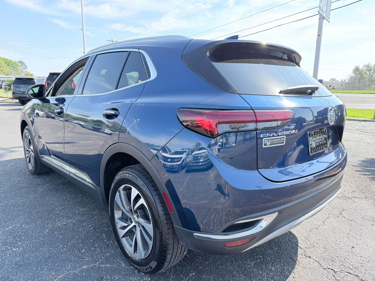 Buick Envision FWD 4dr Essence 2023