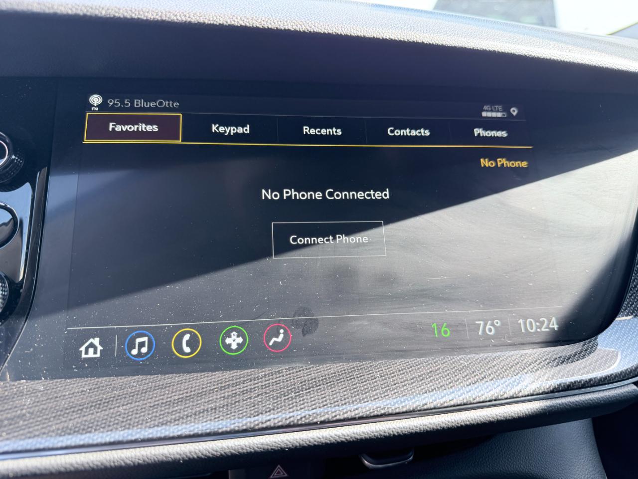 Buick Envision FWD 4dr Essence 2023