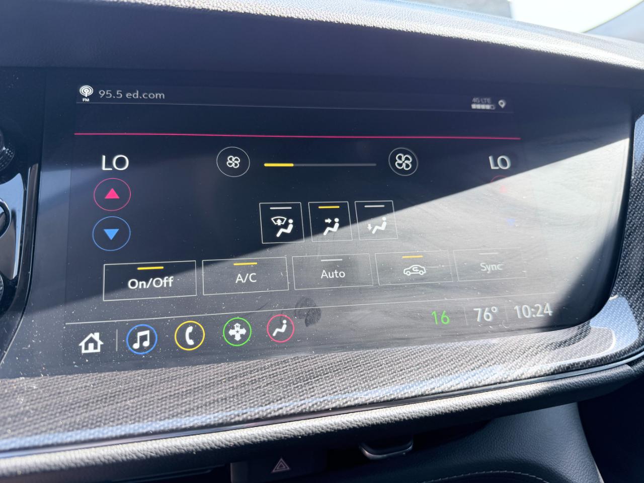 Buick Envision FWD 4dr Essence 2023