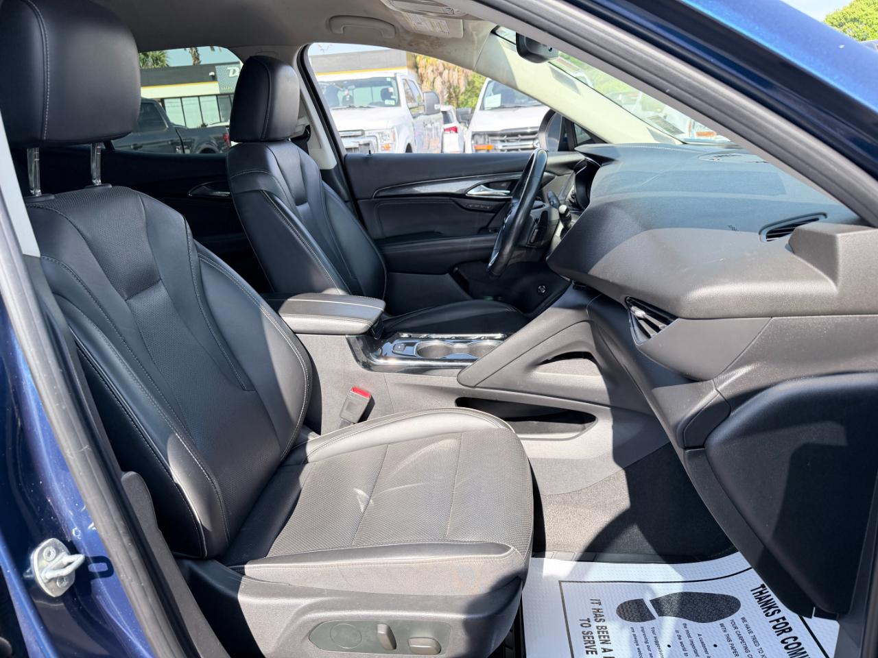 Buick Envision FWD 4dr Essence 2023