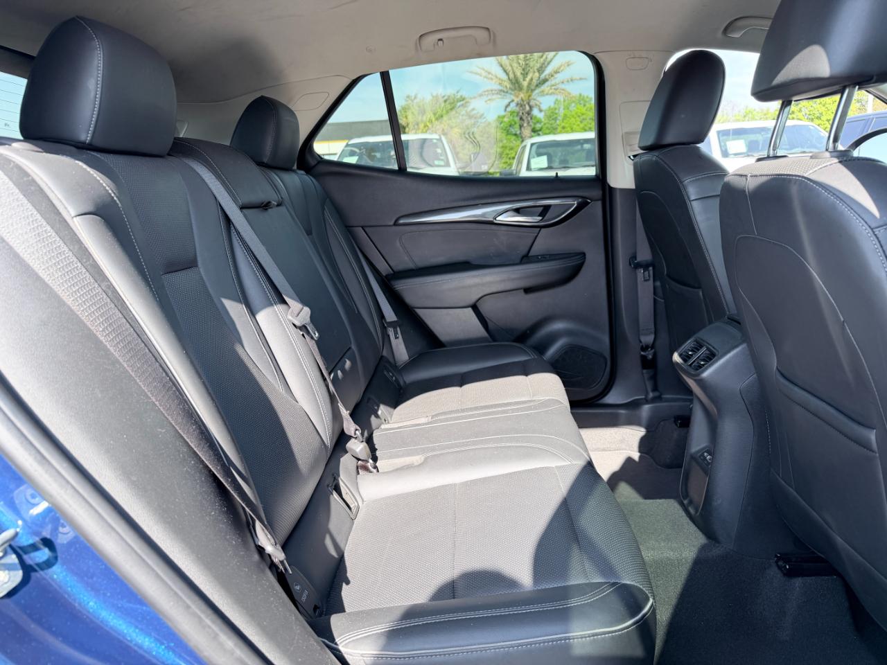 Buick Envision FWD 4dr Essence 2023