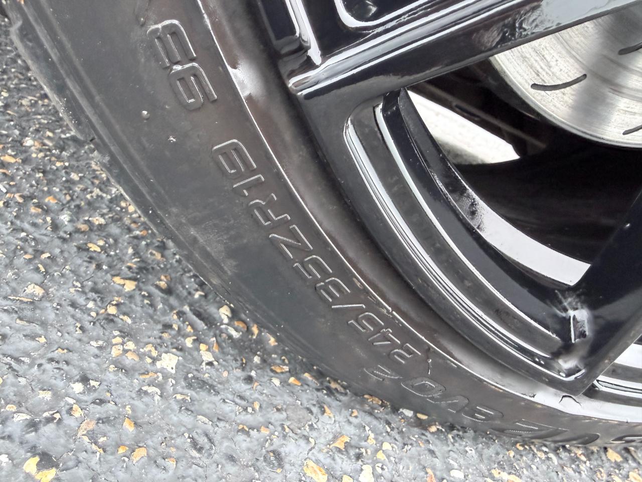 Chevrolet Corvette Stingray 2dr Z51 Cpe w/1LT 2014