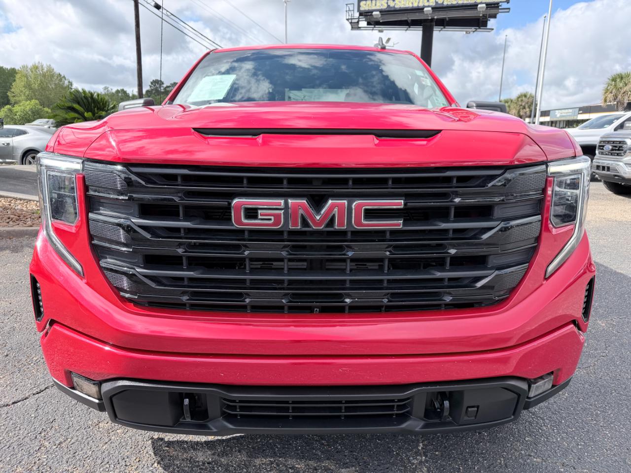 GMC Sierra 1500 2WD Crew Cab 147" Elevation 2024