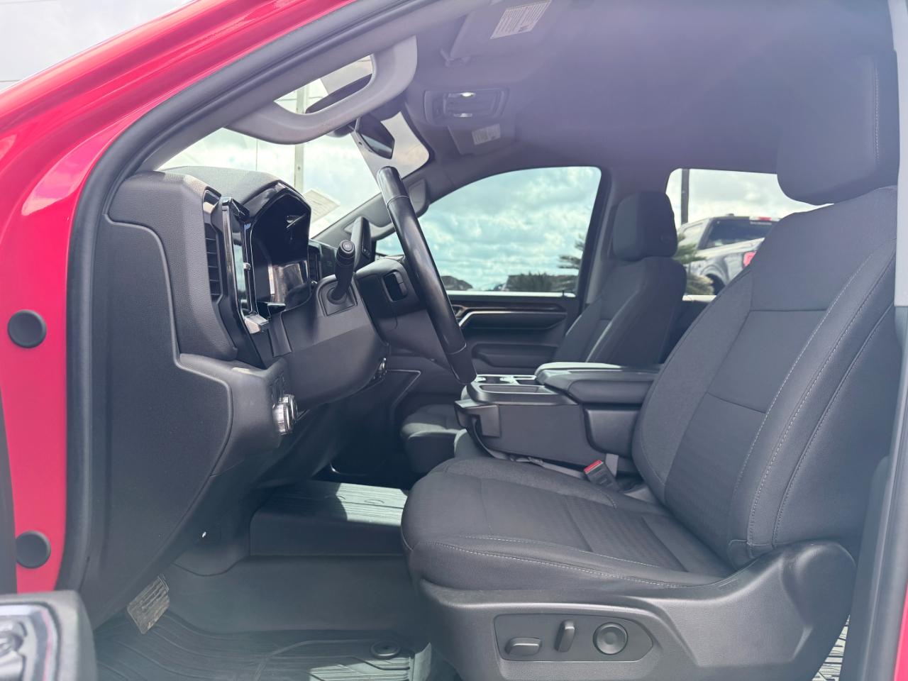 GMC Sierra 1500 2WD Crew Cab 147" Elevation 2024