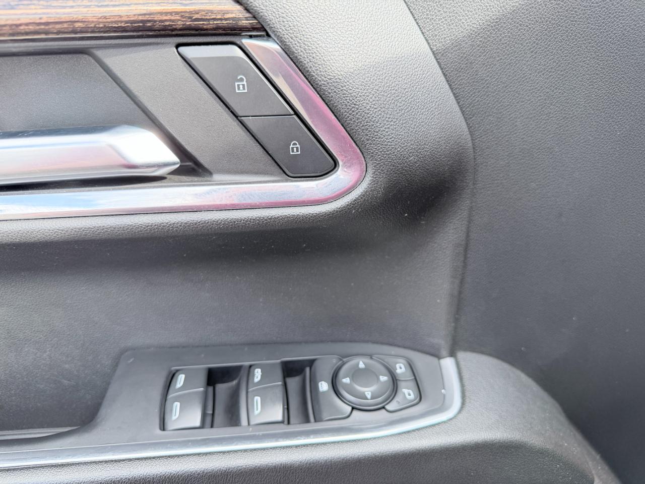 GMC Sierra 1500 2WD Crew Cab 147" Elevation 2024