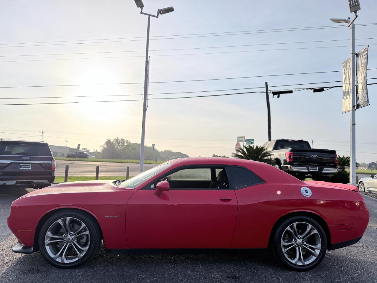 Dodge Challenger R/T RWD 2022