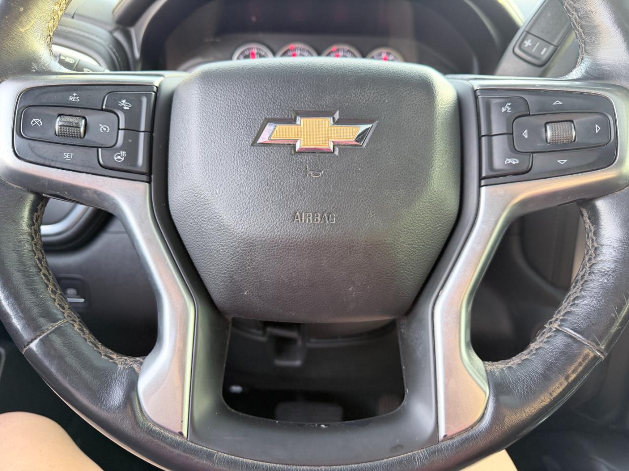 Chevrolet Silverado 1500 4WD Crew Cab 147" LTZ 2020