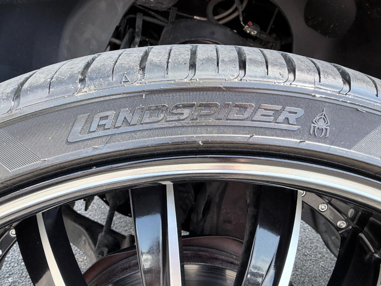 Ford F-150 4WD SuperCrew 145" Lariat 2012