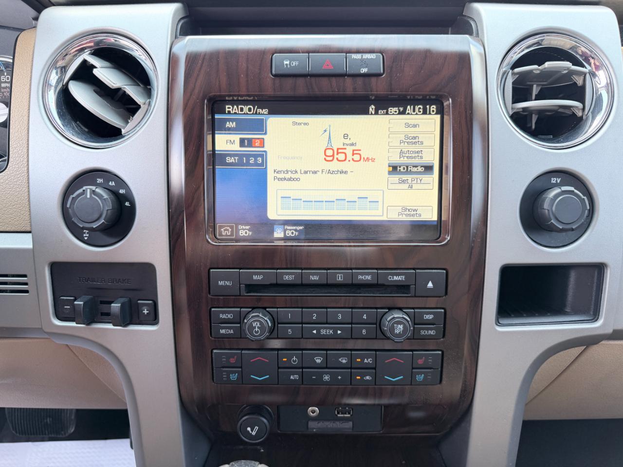 Ford F-150 4WD SuperCrew 145" Lariat 2012