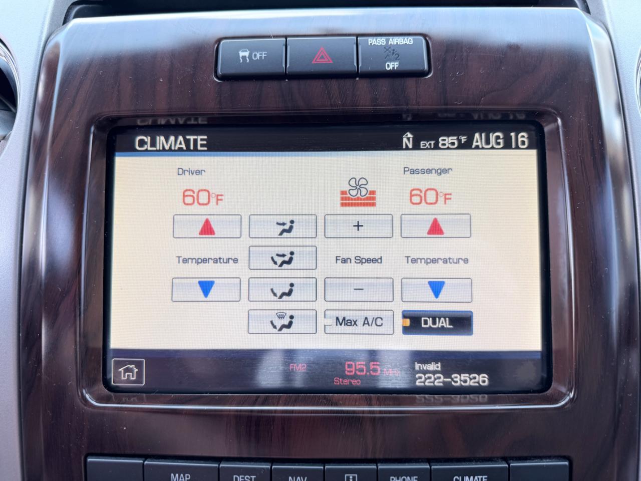 Ford F-150 4WD SuperCrew 145" Lariat 2012