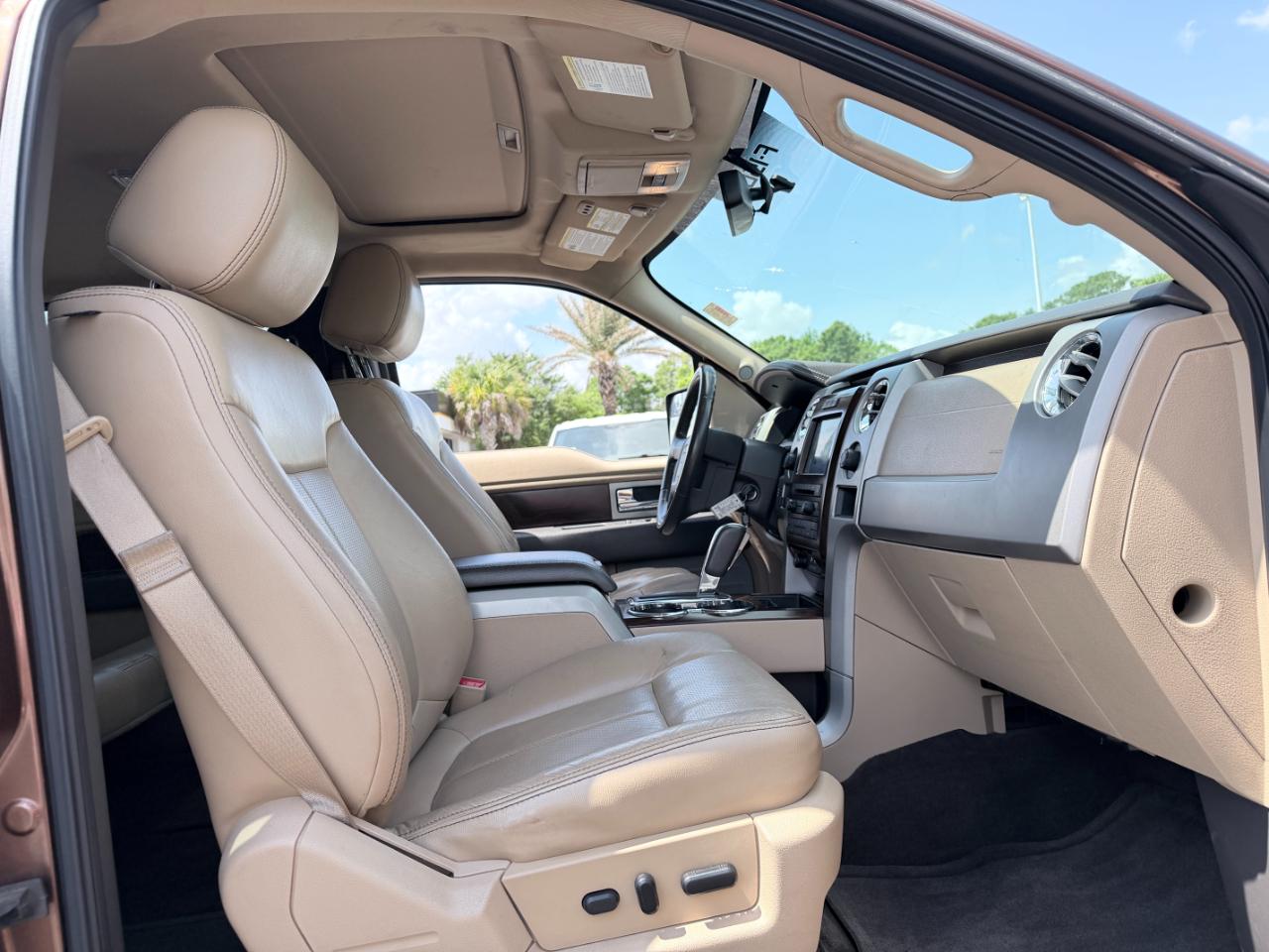 Ford F-150 4WD SuperCrew 145" Lariat 2012