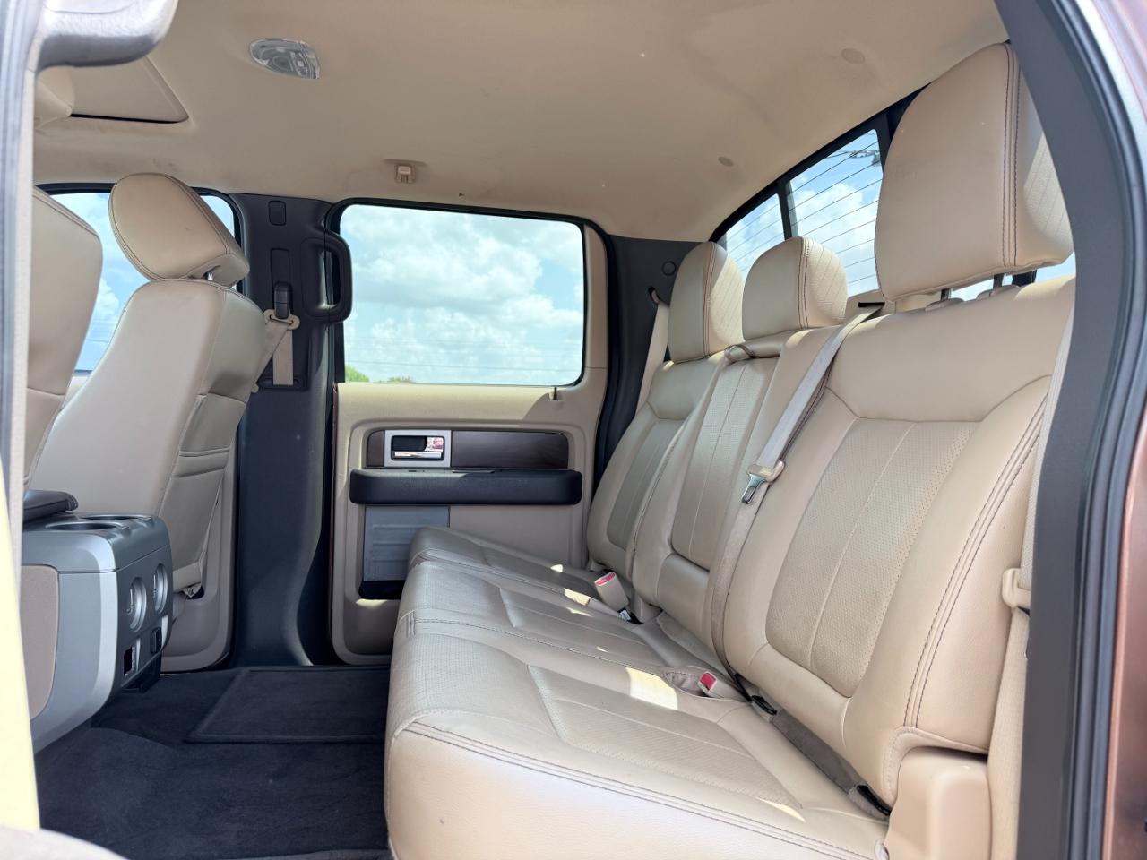 Ford F-150 4WD SuperCrew 145" Lariat 2012