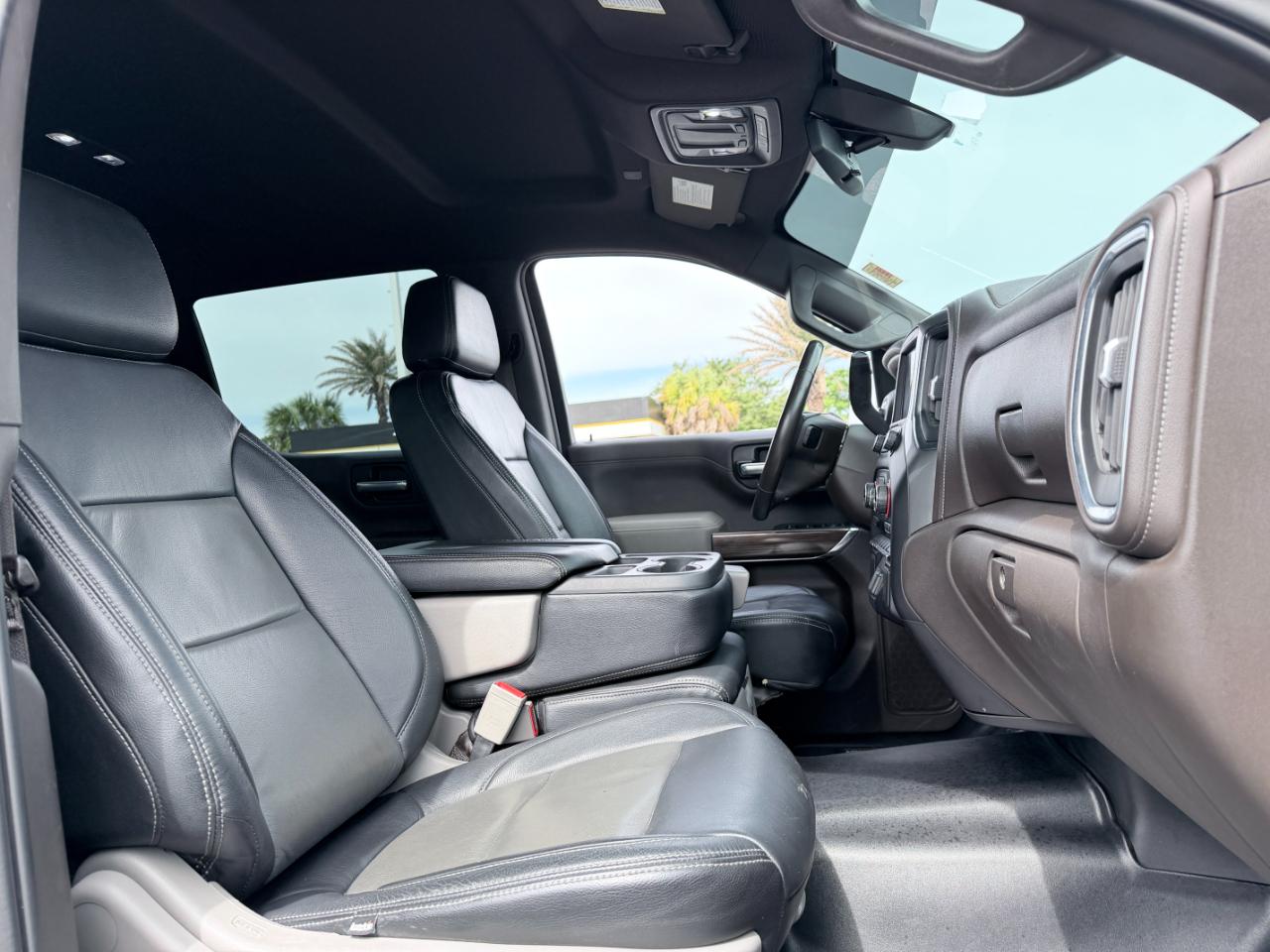 Chevrolet Silverado 1500 4WD Crew Cab 147" LT w/1LT 2021