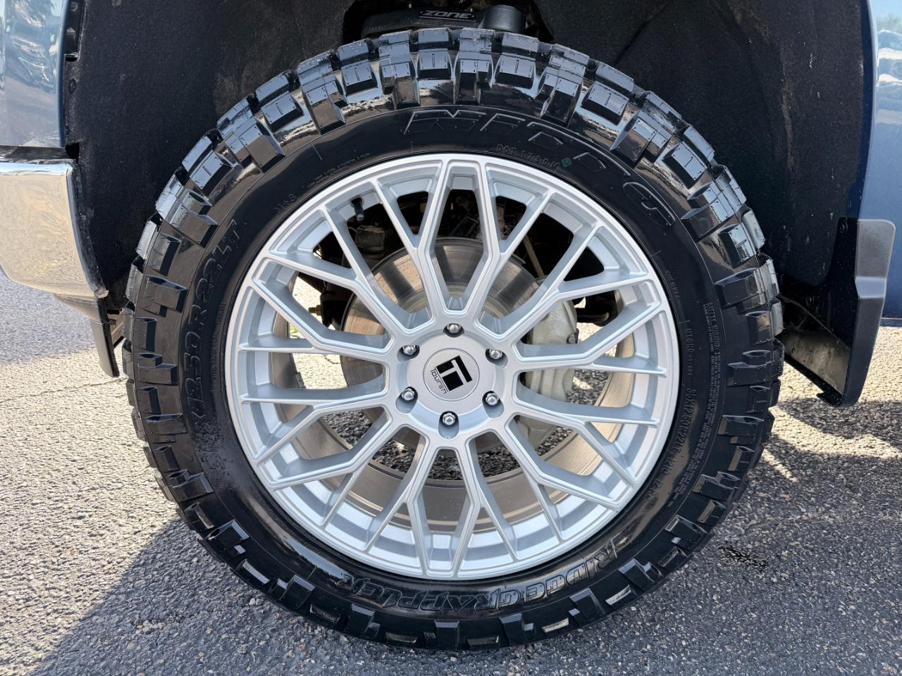 Chevrolet Silverado 1500 4WD Crew Cab 147" LTZ 2024