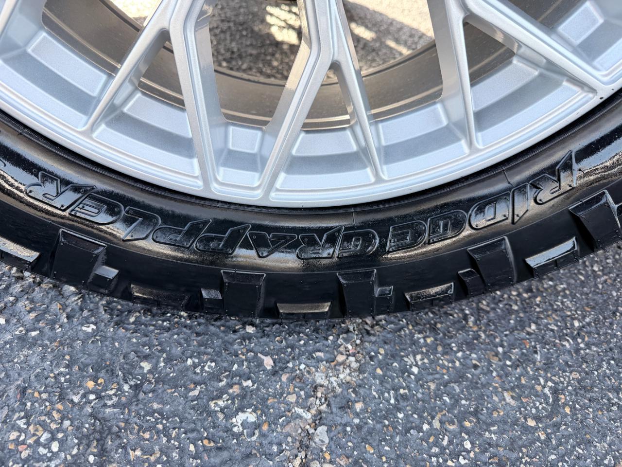 Chevrolet Silverado 1500 4WD Crew Cab 147" LTZ 2024