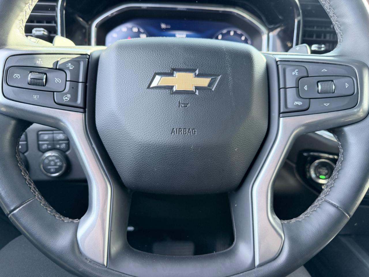 Chevrolet Silverado 1500 4WD Crew Cab 147" LTZ 2024