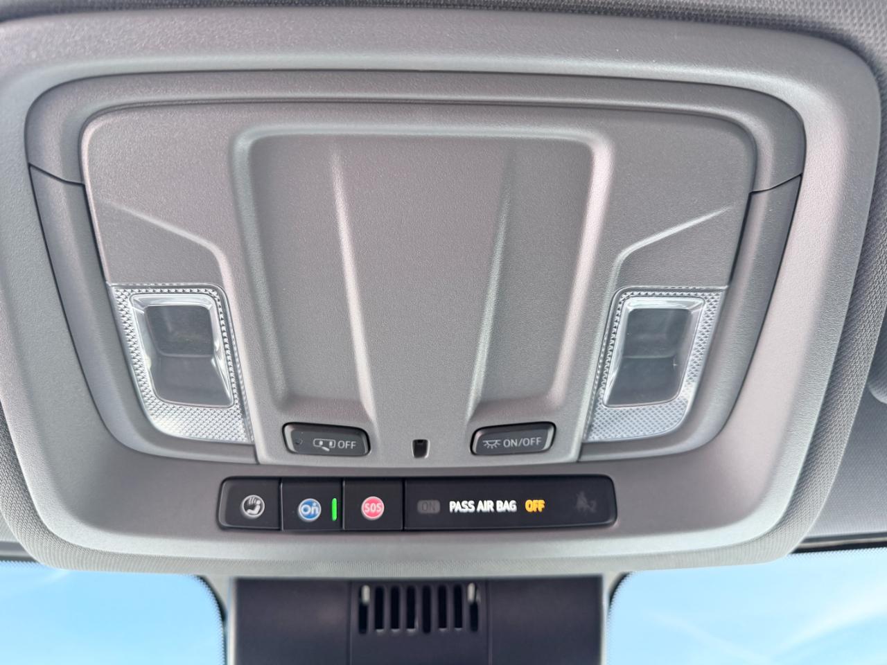 Chevrolet Silverado 1500 4WD Crew Cab 147" LTZ 2024