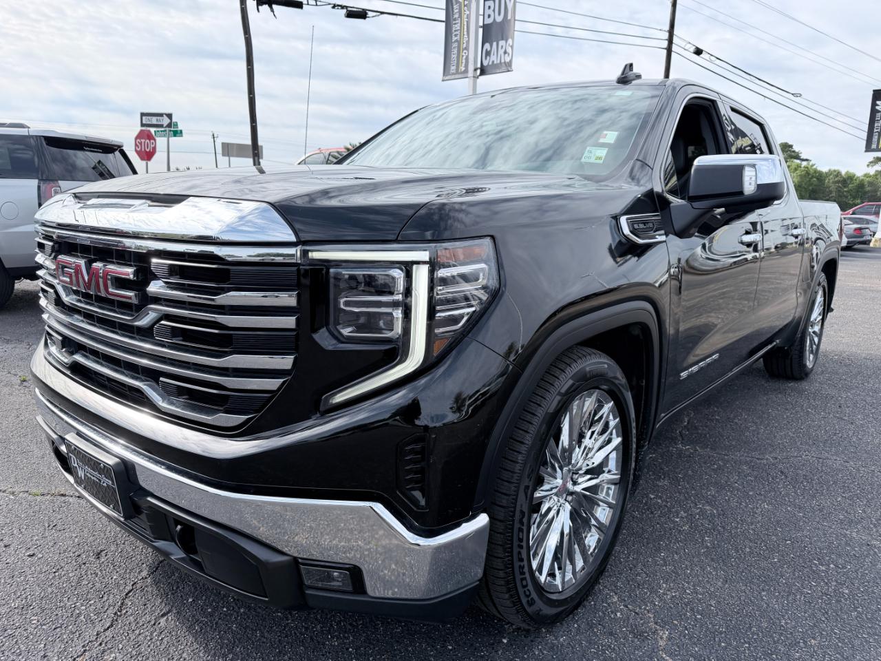 GMC Sierra 1500 2WD Crew Cab 147" SLT 2022