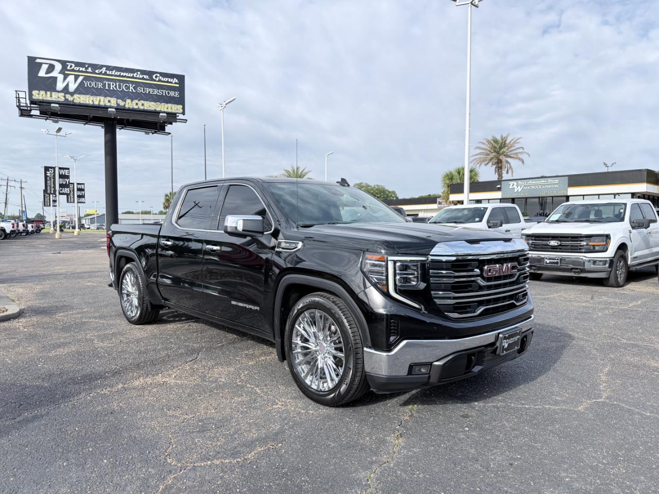 GMC Sierra 1500 2WD Crew Cab 147" SLT 2022