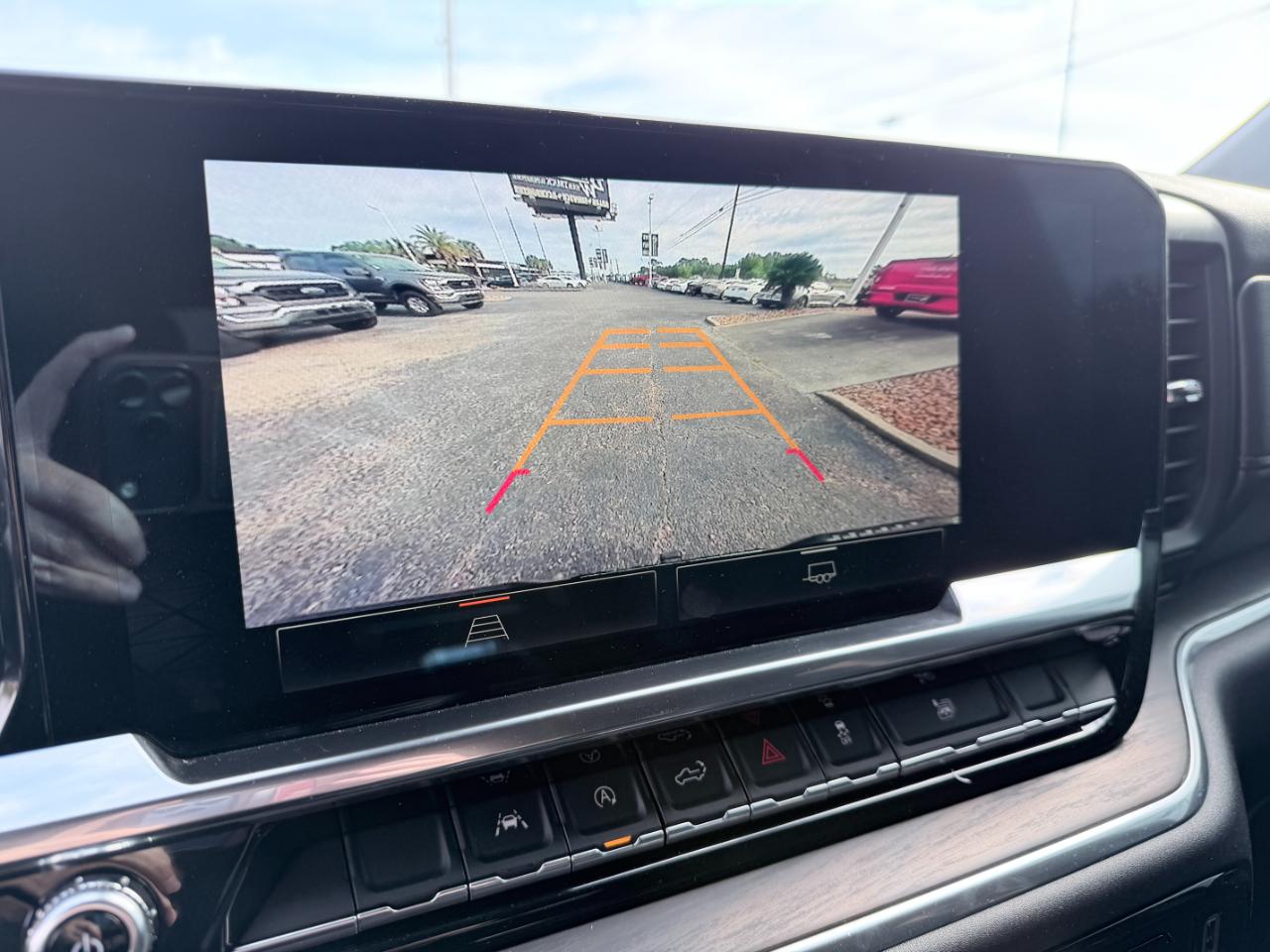 GMC Sierra 1500 2WD Crew Cab 147" SLT 2022