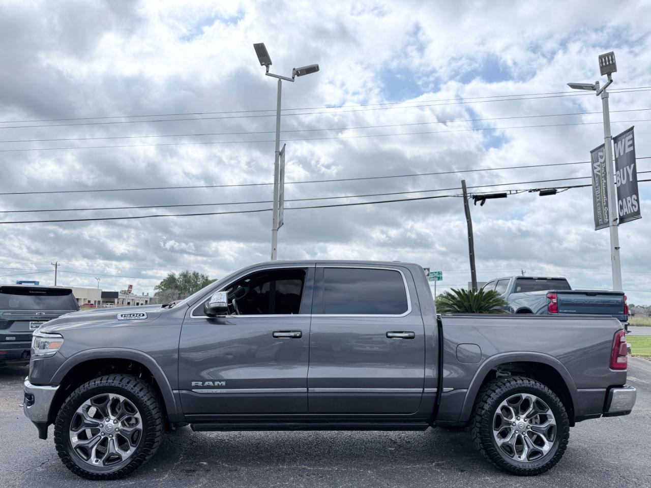 RAM 1500 Limited 4x4 Crew Cab 5'7" Box 2020