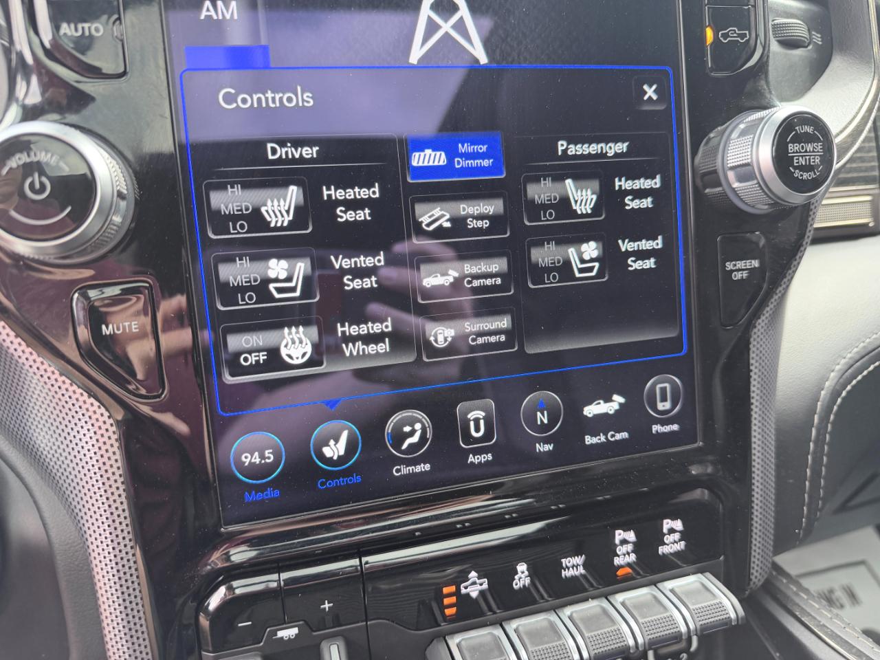 RAM 1500 Limited 4x4 Crew Cab 5'7" Box 2020