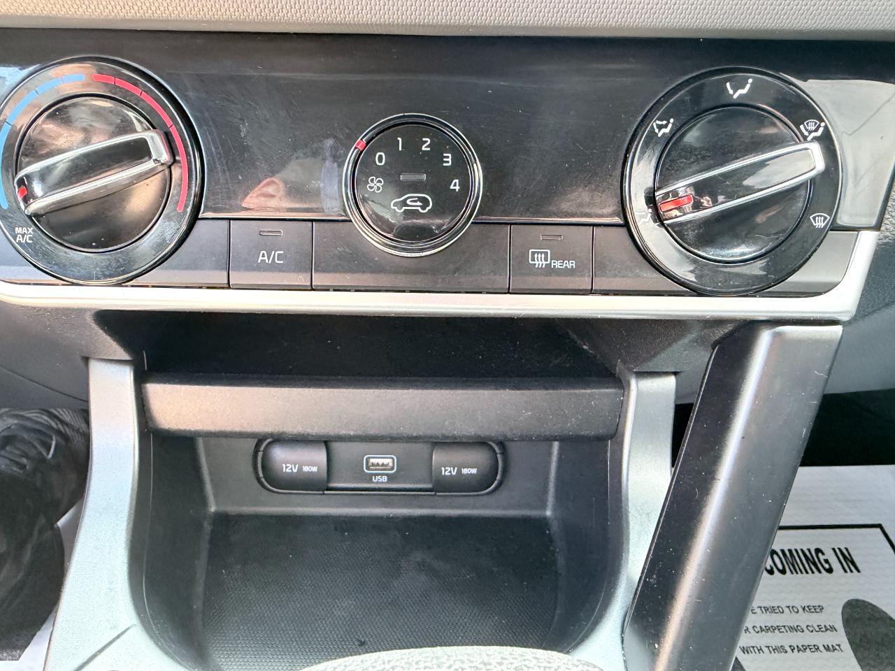 Kia Seltos LX IVT AWD 2021
