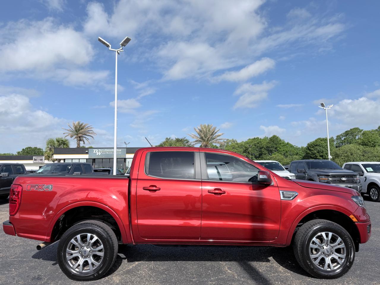 Ford Ranger LARIAT 4WD SuperCrew 5' Box 2022