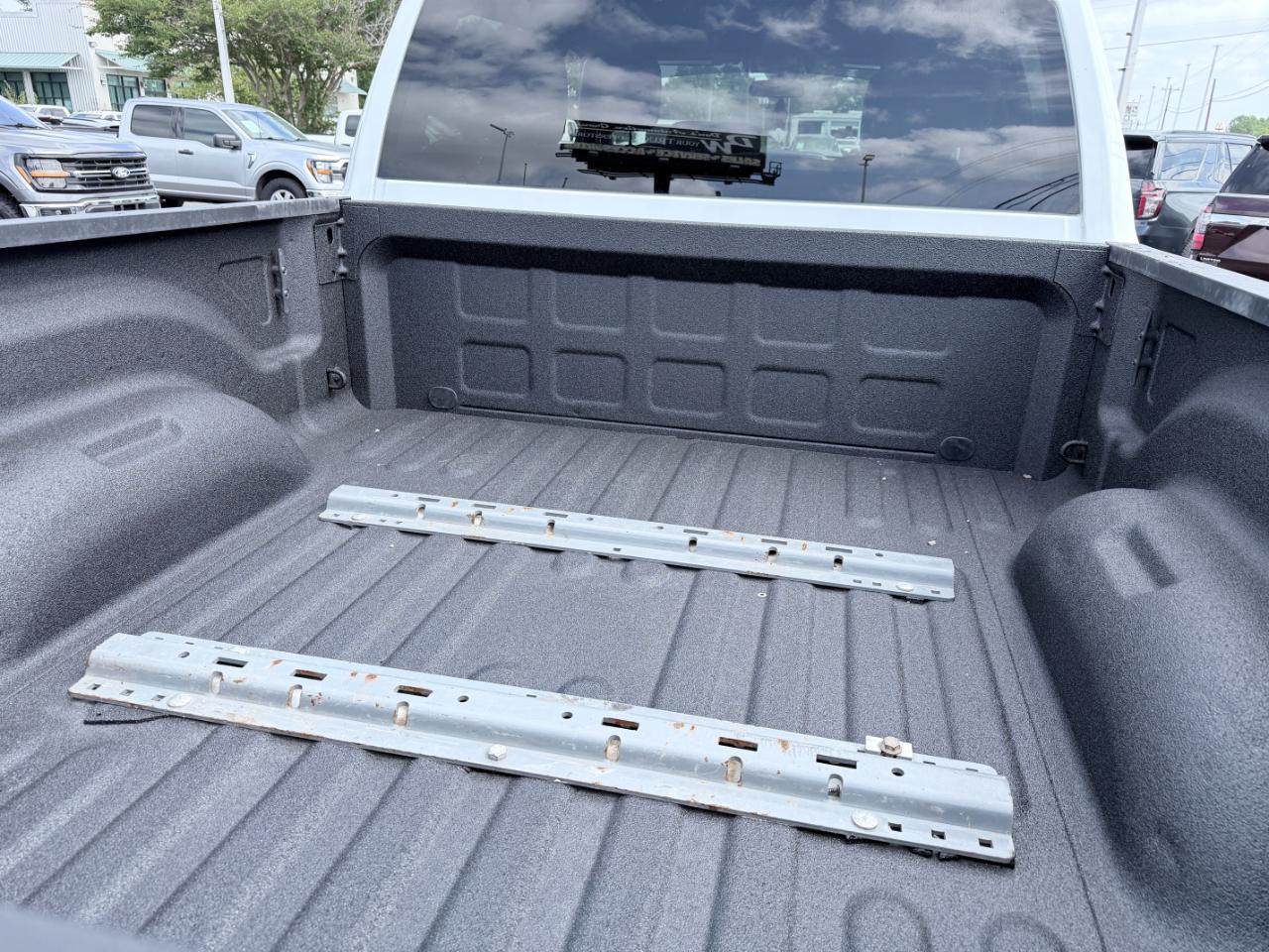 RAM 2500 Tradesman 4x4 Crew Cab 6'4" Box 2024