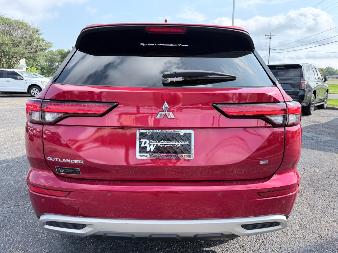 Mitsubishi Outlander SE FWD 2023