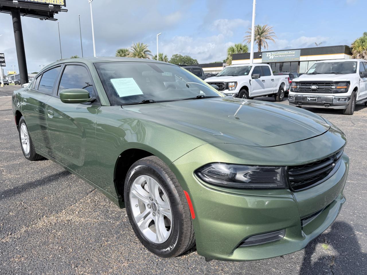 Dodge Charger SXT RWD 2022
