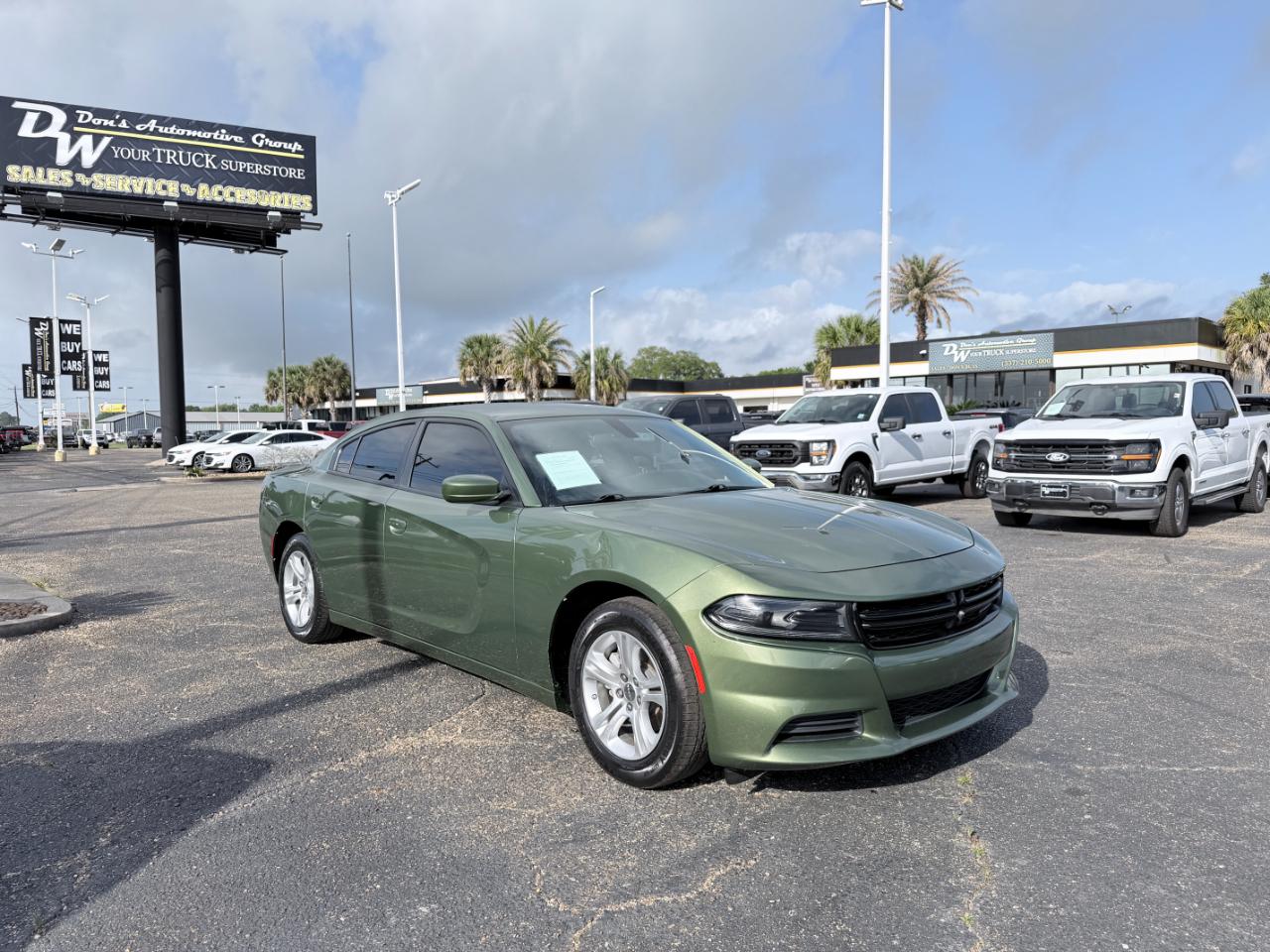 Dodge Charger SXT RWD 2022
