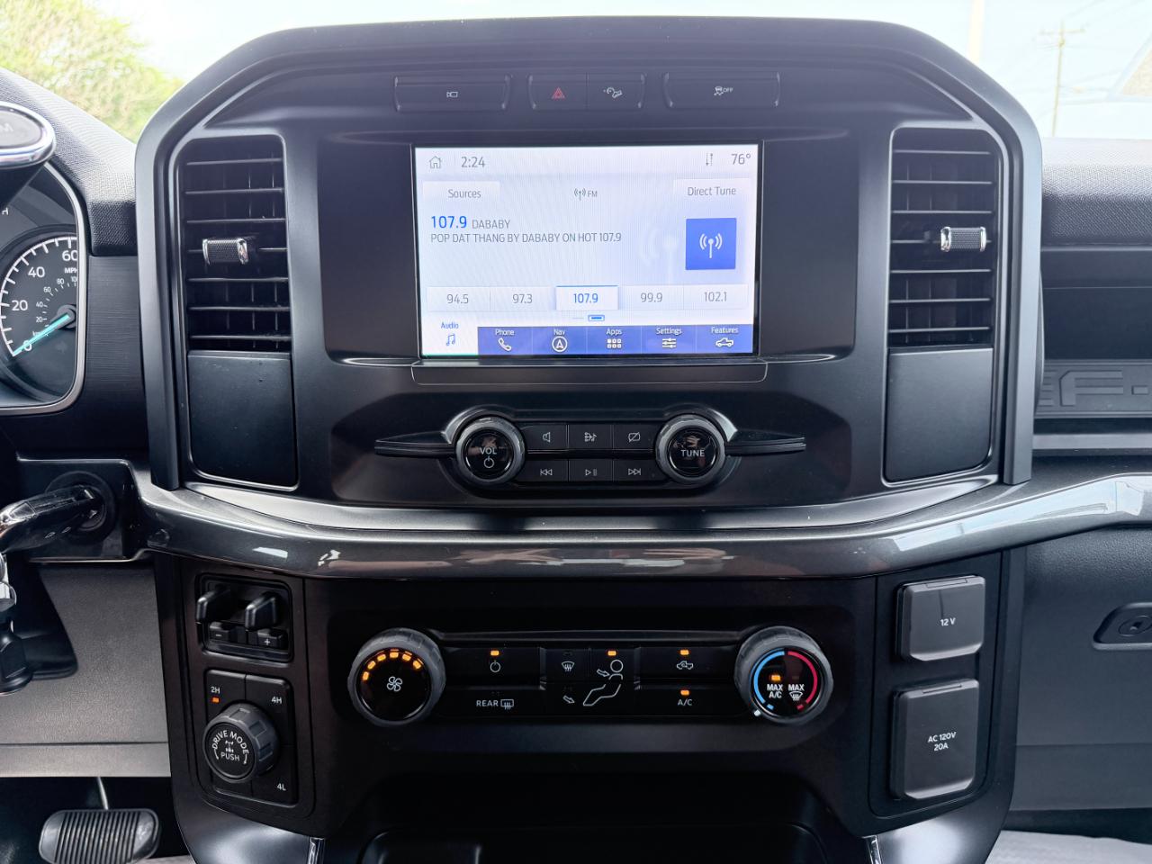 Ford F-150 STX 4WD SuperCrew 5.5' Box 2022