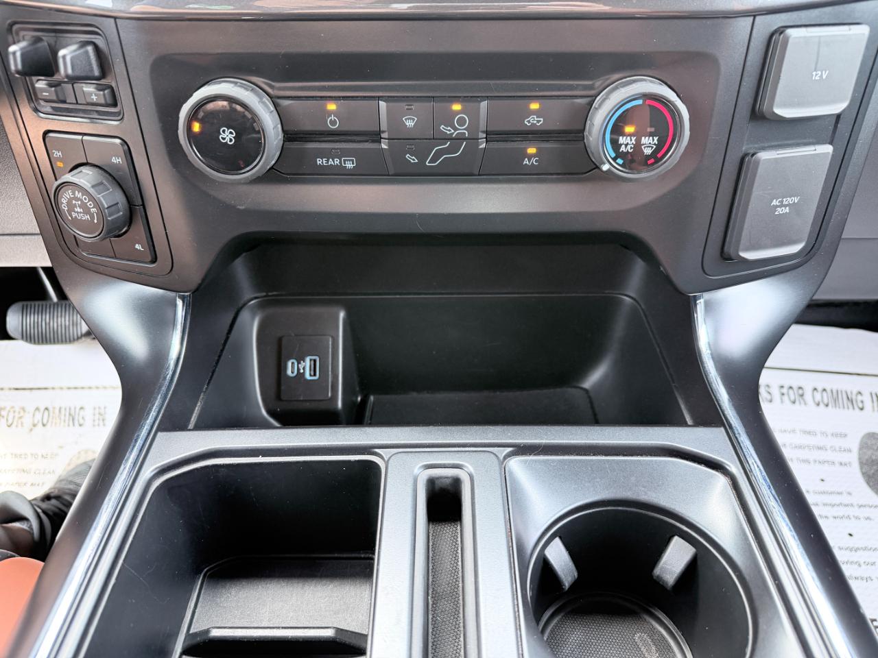 Ford F-150 STX 4WD SuperCrew 5.5' Box 2022