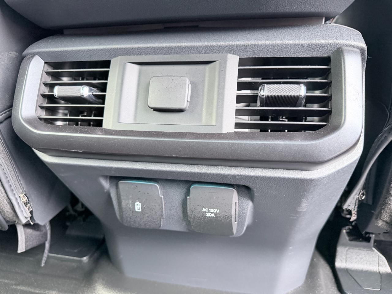 Ford F-150 STX 4WD SuperCrew 5.5' Box 2022