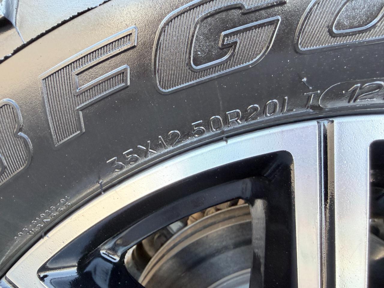 GMC Sierra 2500HD 4WD Crew Cab 159" AT4 2022