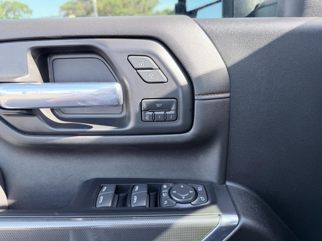 GMC Sierra 2500HD 4WD Crew Cab 159" AT4 2022