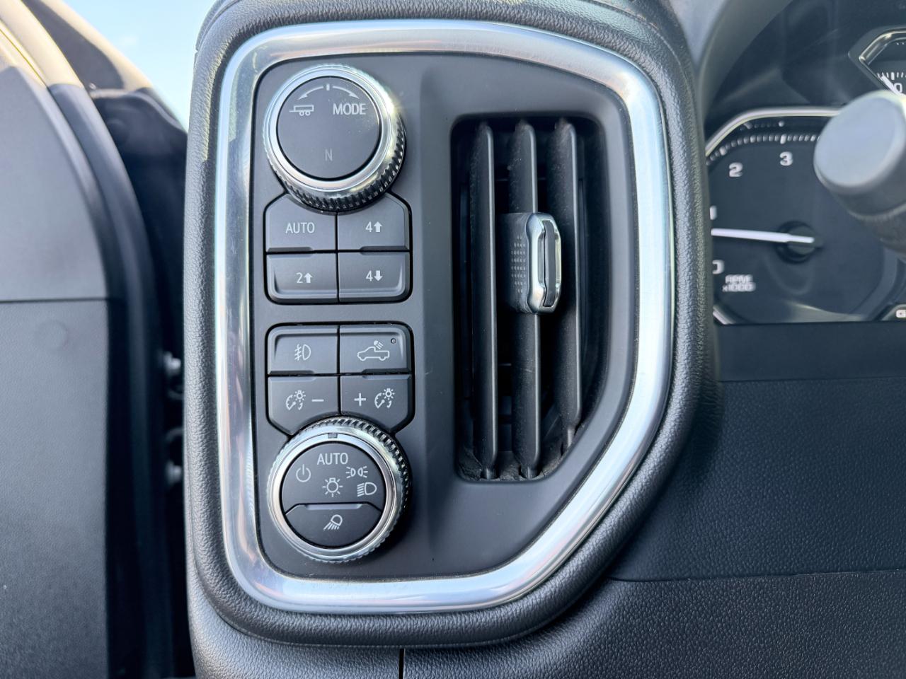 GMC Sierra 2500HD 4WD Crew Cab 159" AT4 2022