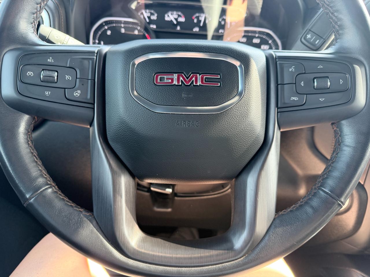 GMC Sierra 2500HD 4WD Crew Cab 159" AT4 2022