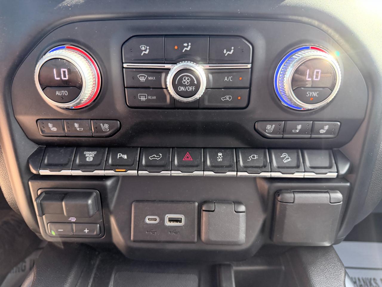 GMC Sierra 2500HD 4WD Crew Cab 159" AT4 2022