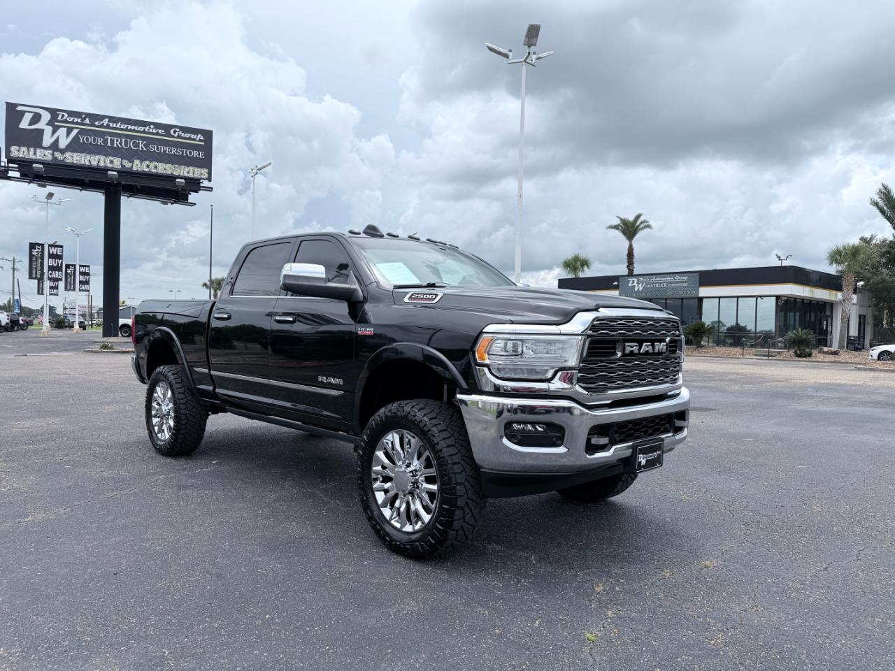 RAM 2500 Limited 4x4 Crew Cab 6'4" Box 2020