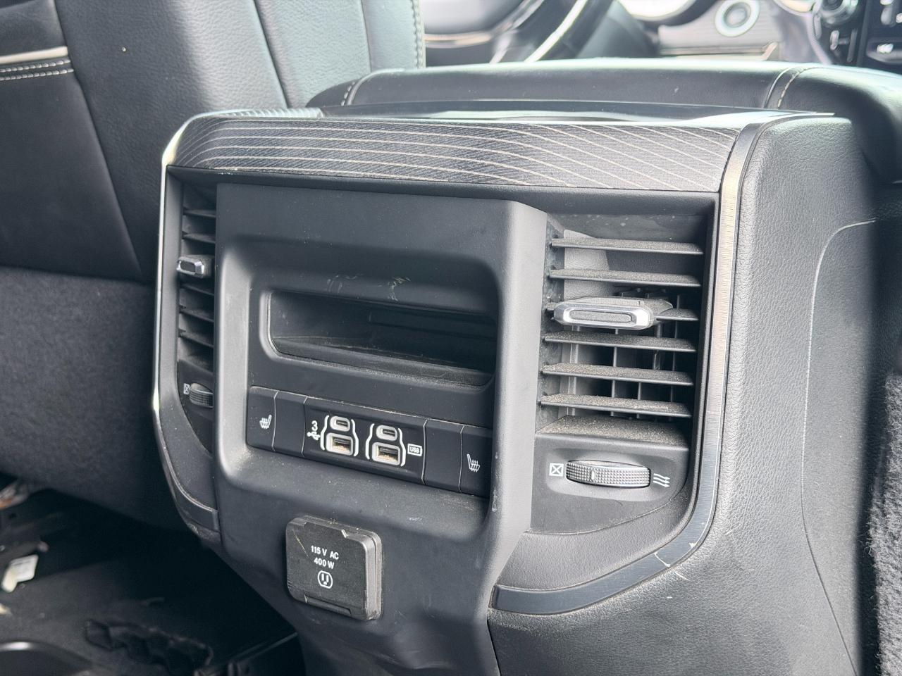 RAM 2500 Limited 4x4 Crew Cab 6'4" Box 2020