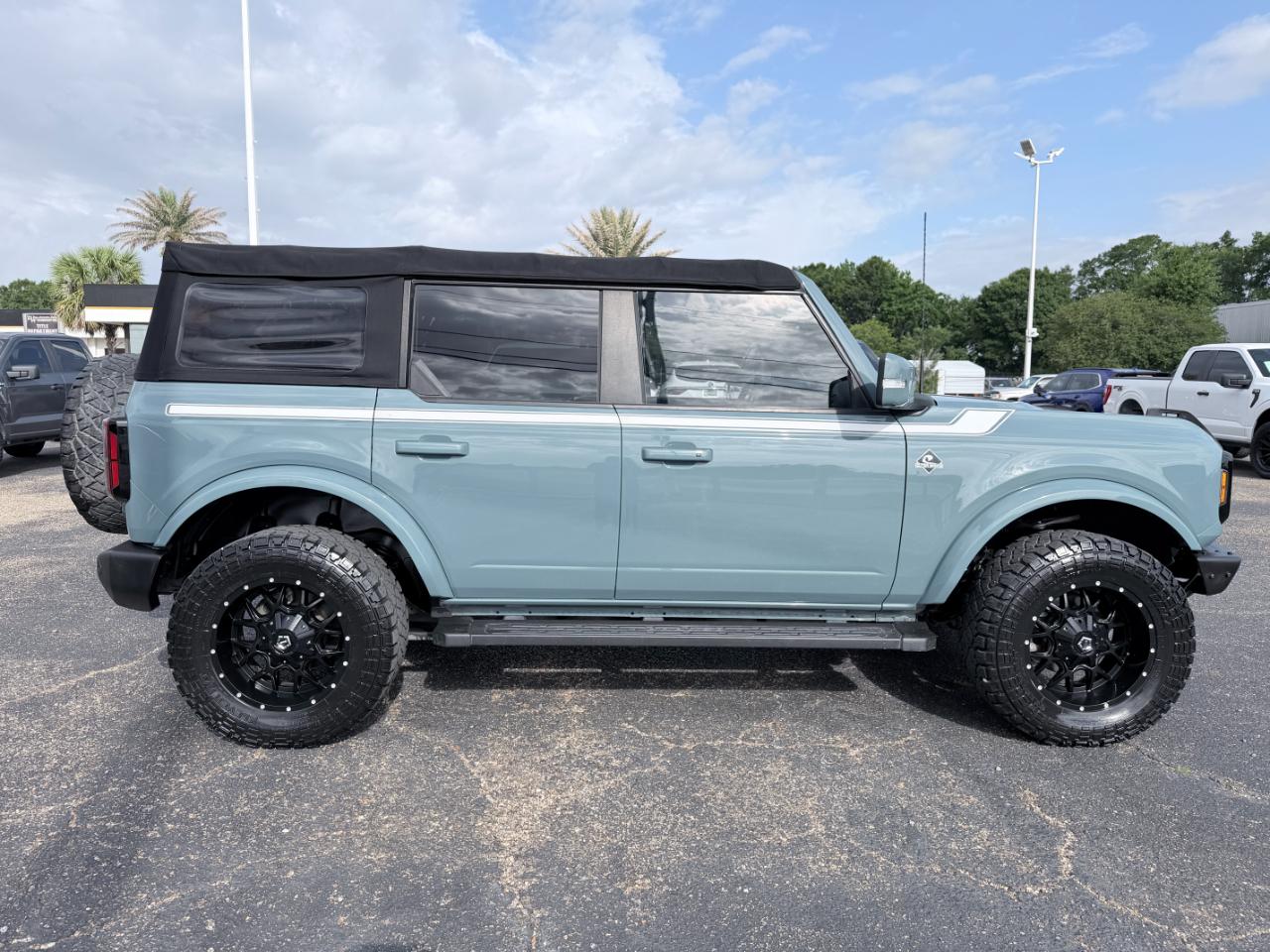 Ford Bronco Black Diamond 4 Door 4x4 2022