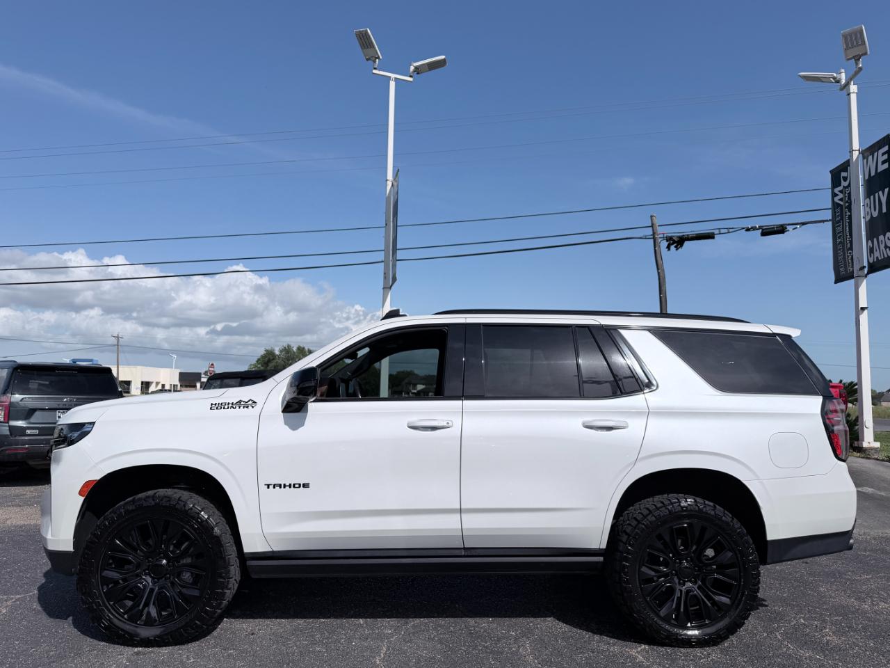 Chevrolet Tahoe 4WD 4dr High Country 2022