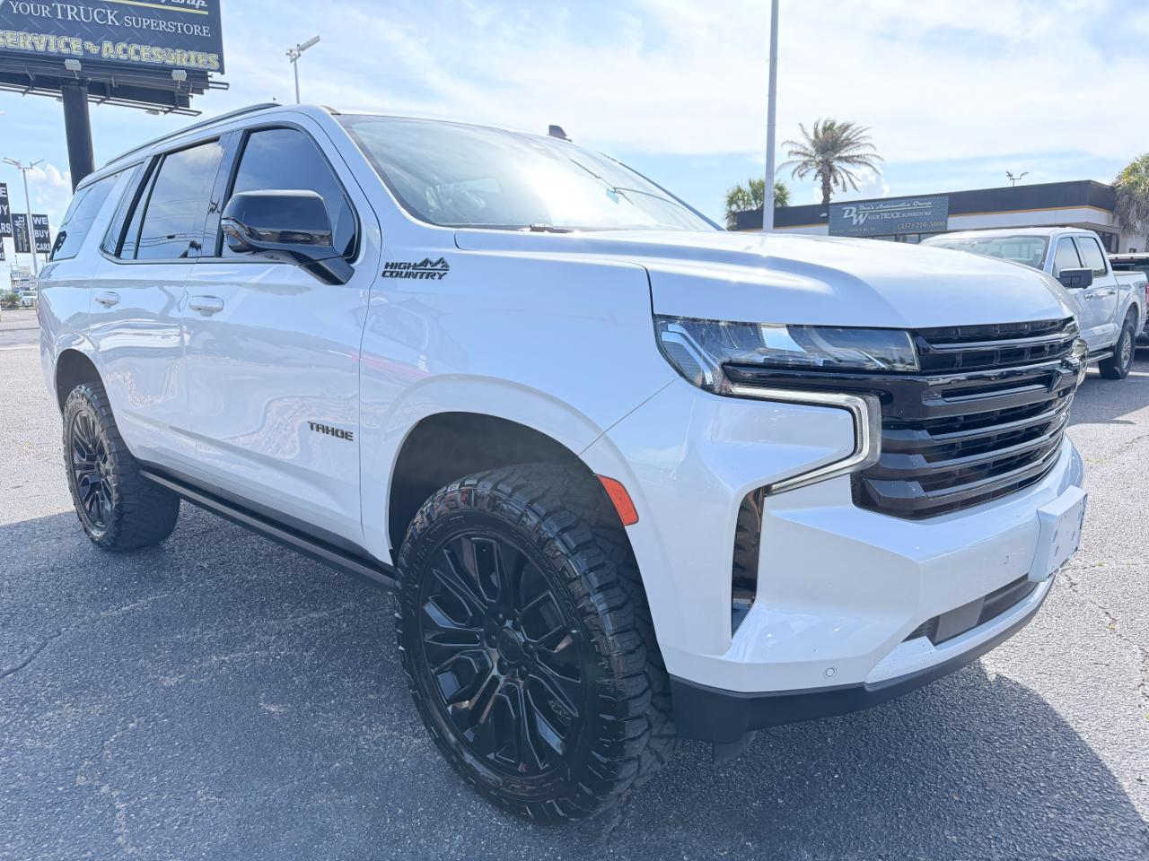 Chevrolet Tahoe 4WD 4dr High Country 2022