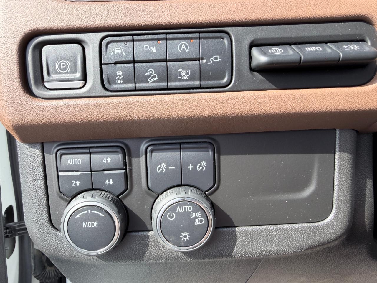 Chevrolet Tahoe 4WD 4dr High Country 2022