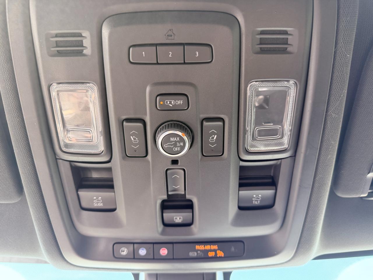 Chevrolet Tahoe 4WD 4dr High Country 2022