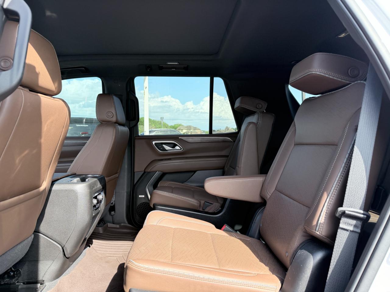 Chevrolet Tahoe 4WD 4dr High Country 2022